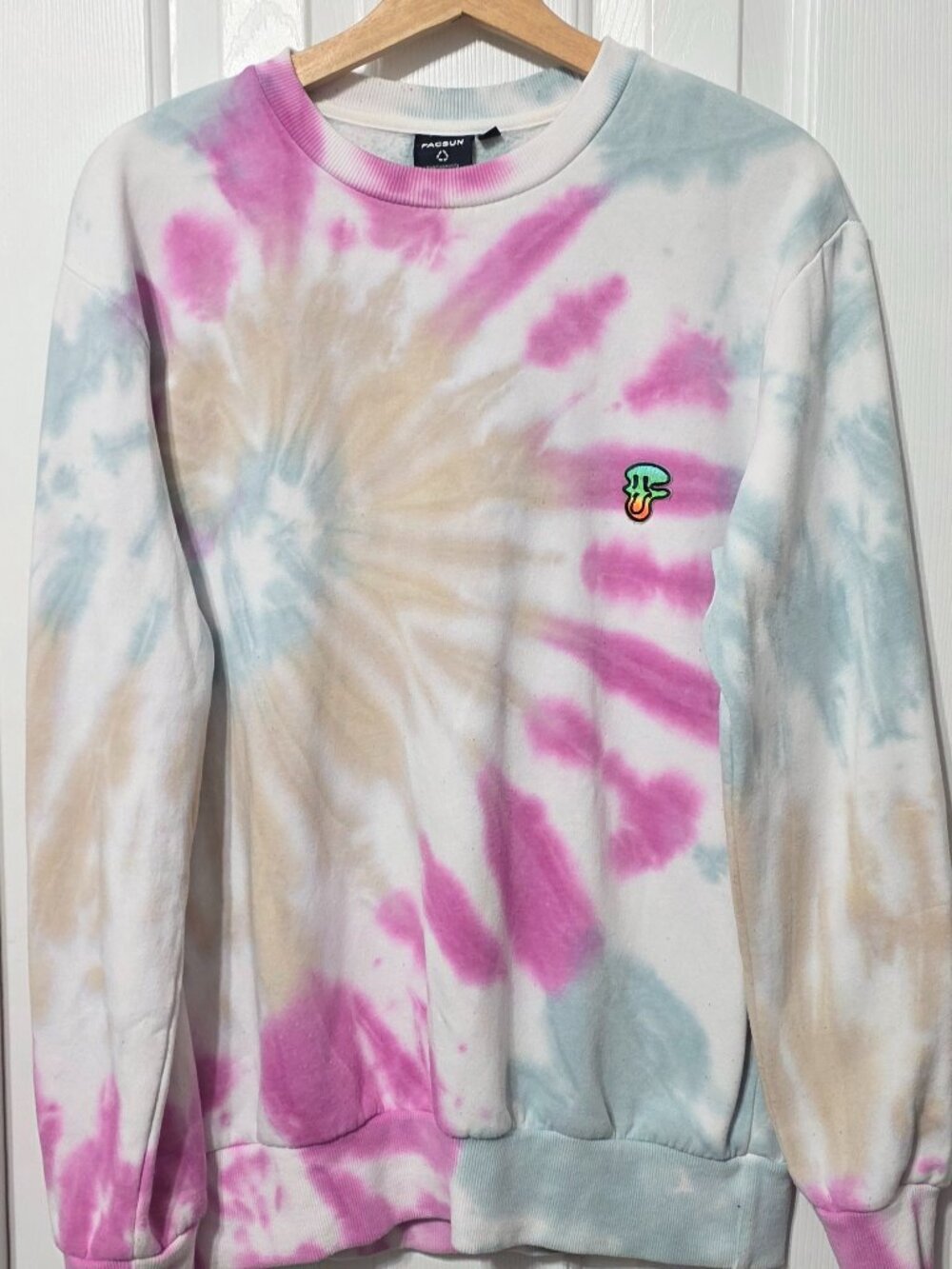Women's Trippy Tie Dye Sweatshirt with Happy Face Patch, Small
